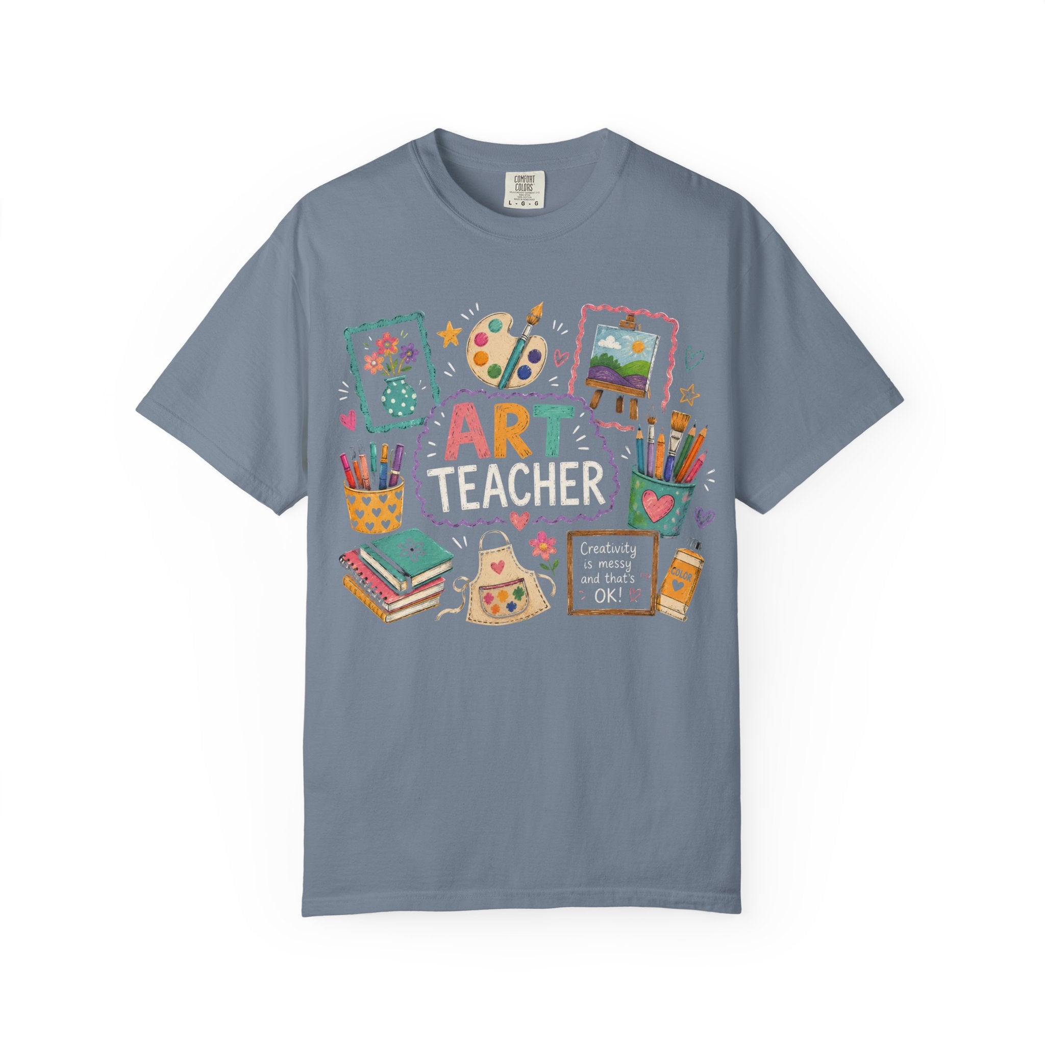 Art Teacher doodles T-Shirt | paint palette, brushes, sketchbooks